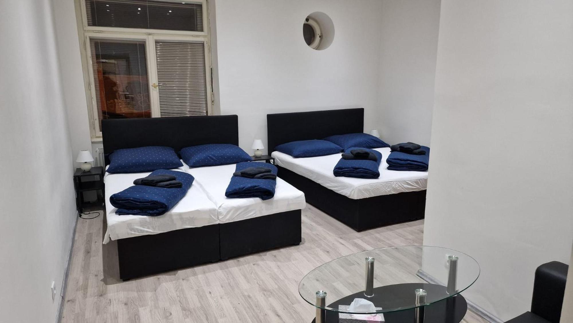 Apartment Flora - Late Check-Out At Noon 12 O Clock For Free Bratislava Exterior foto